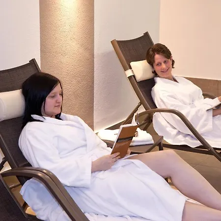 Thermenhotel Sonnenhof Отель