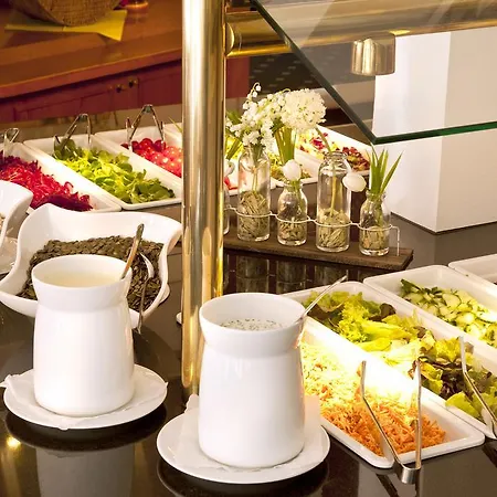 Отель Thermenhotel Sonnenhof 4*