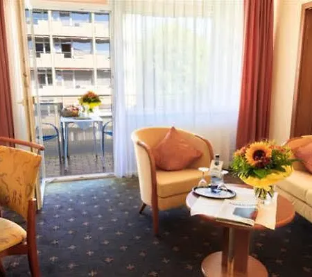 Отель Thermenhotel Sonnenhof Бад-Фюссинг